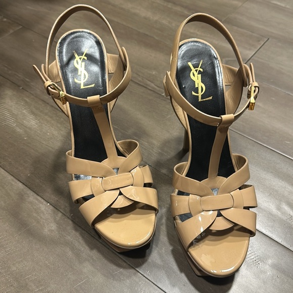 YSL TRIBUTE PLATFORM SANDALS IN PATENT LEATHER - Picture 2 of 6